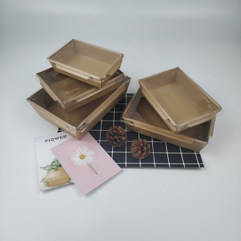 Voimapaperilaatikot ikkunalla